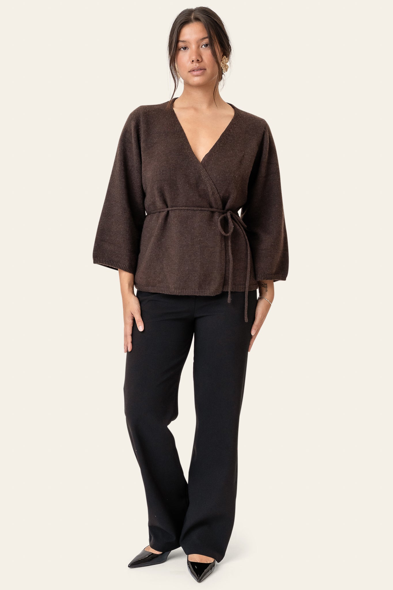 Anne omslags­cardigan – Mørk brun