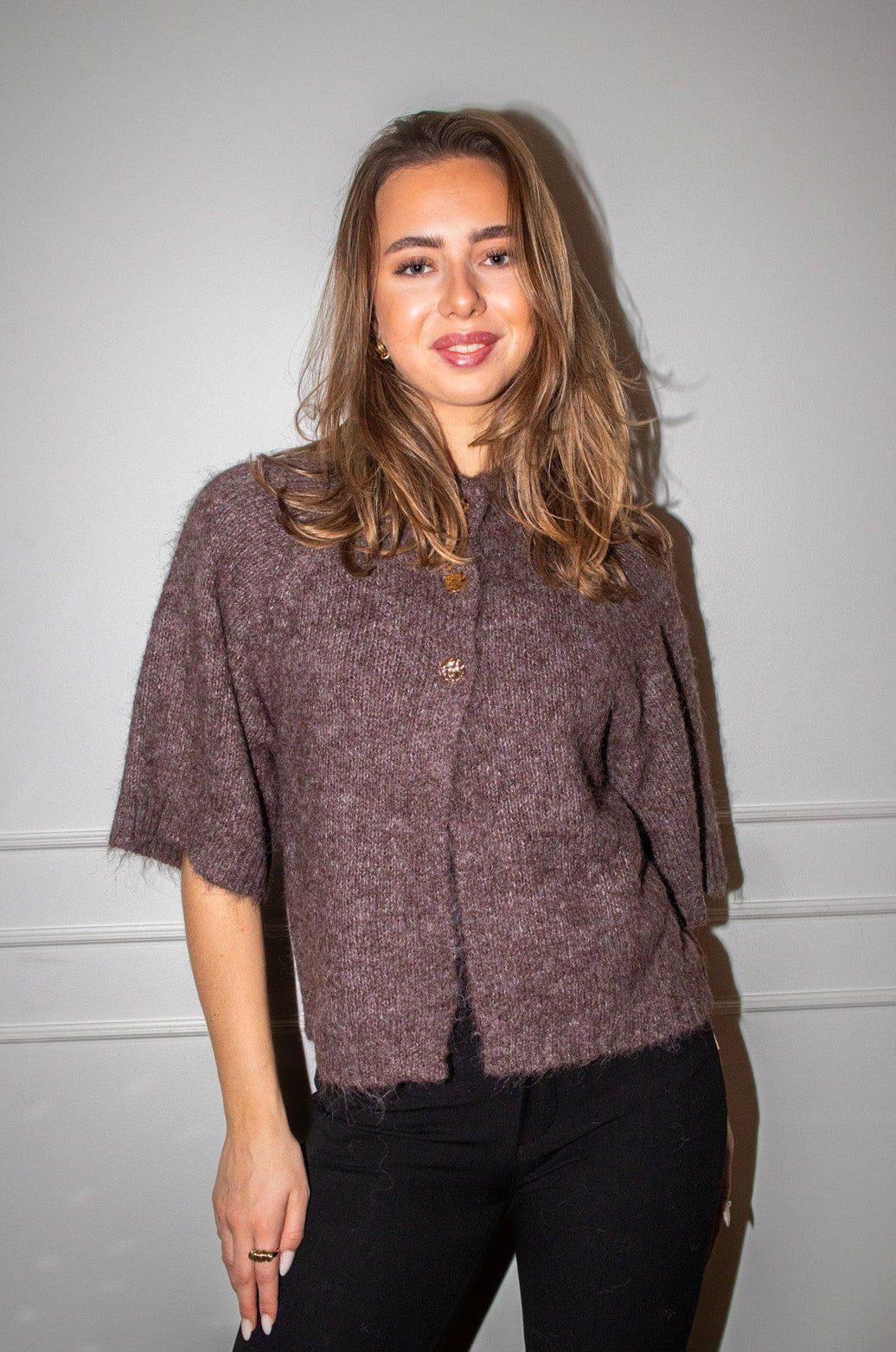 Benuta Fluffy Strikket Cardigan – Brun