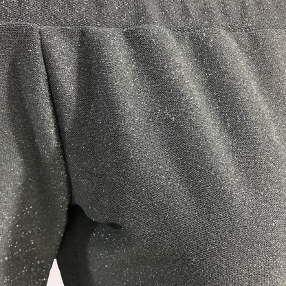 Off-Shoulder Midikjole med Splitt – LØVIA